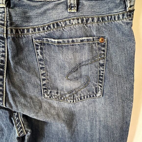 Silver Martin Fit Blue Wash Distressed Faded Relaxed Straight Leg Jeans 44X34 - Picture 8 of 15